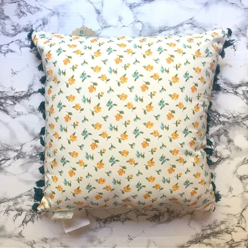 The Pioneer Woman Harvest Charlie Truck Decorative Throw Pillows 18x18 NEW